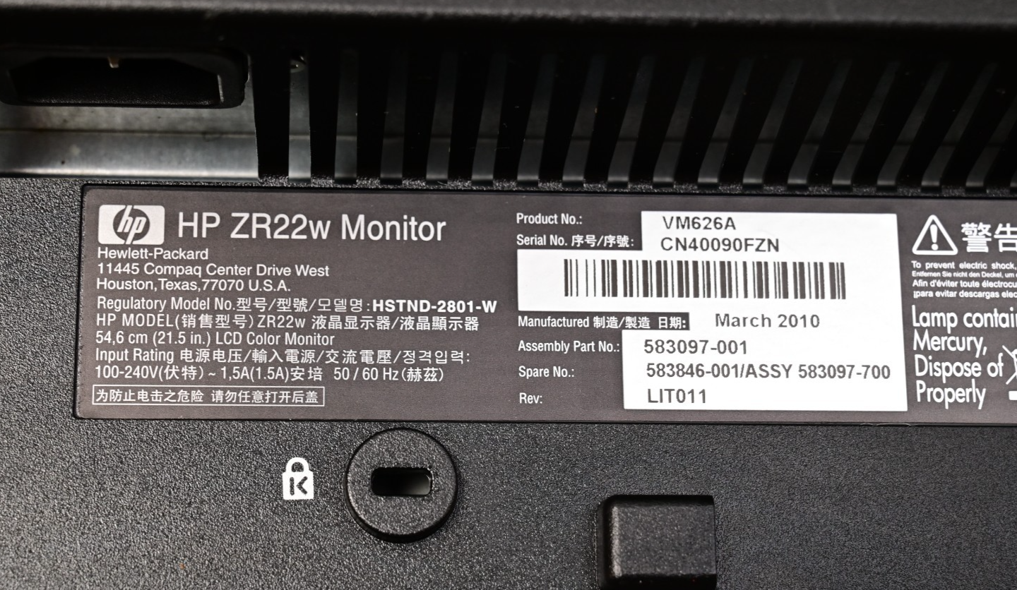 HP ZR22w LCD Monitor 22" w/ VGA DVI DisplayPort Inputs USB Hub