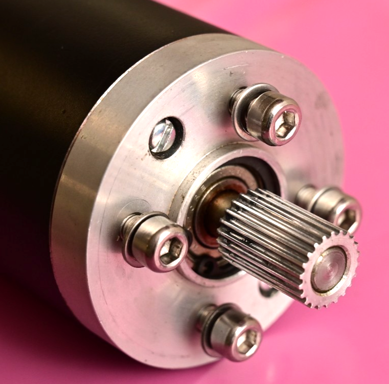 BAUTZ DC Servo Motor Type E542MC-008D-9 0.28Nm 140W HEDM-5600 B13 Encoder