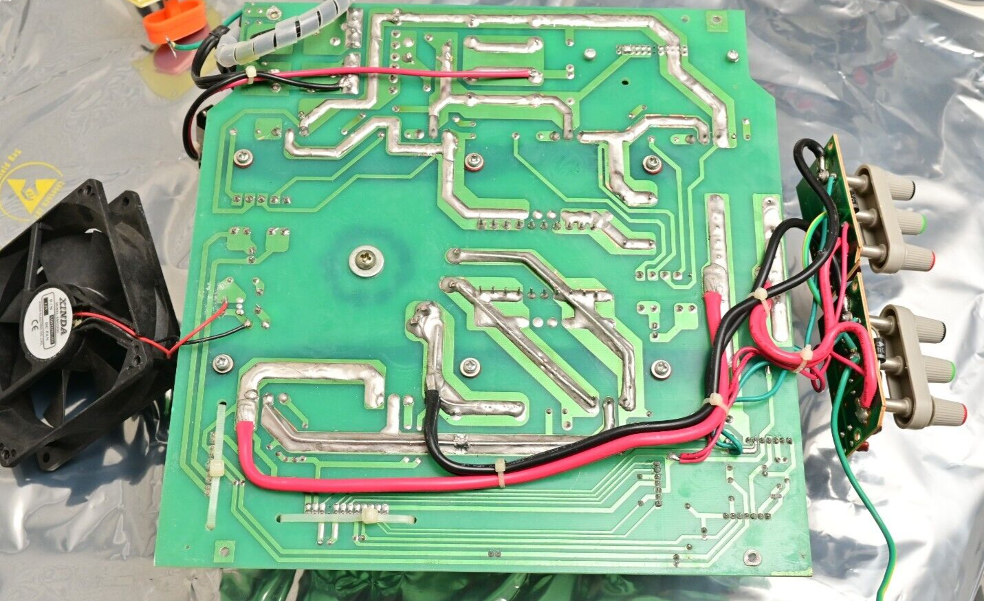 Mastech HY3030E 30V@30A DC Power Supply Main Board w/ Heat Sinks Fan Connectors