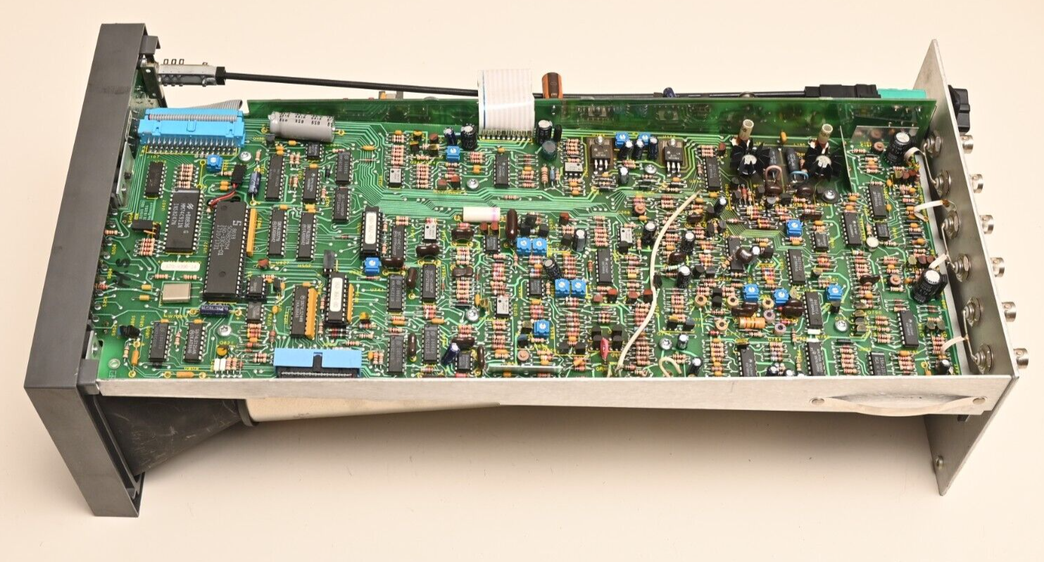 Tektronix 1730 Waveform Monitor