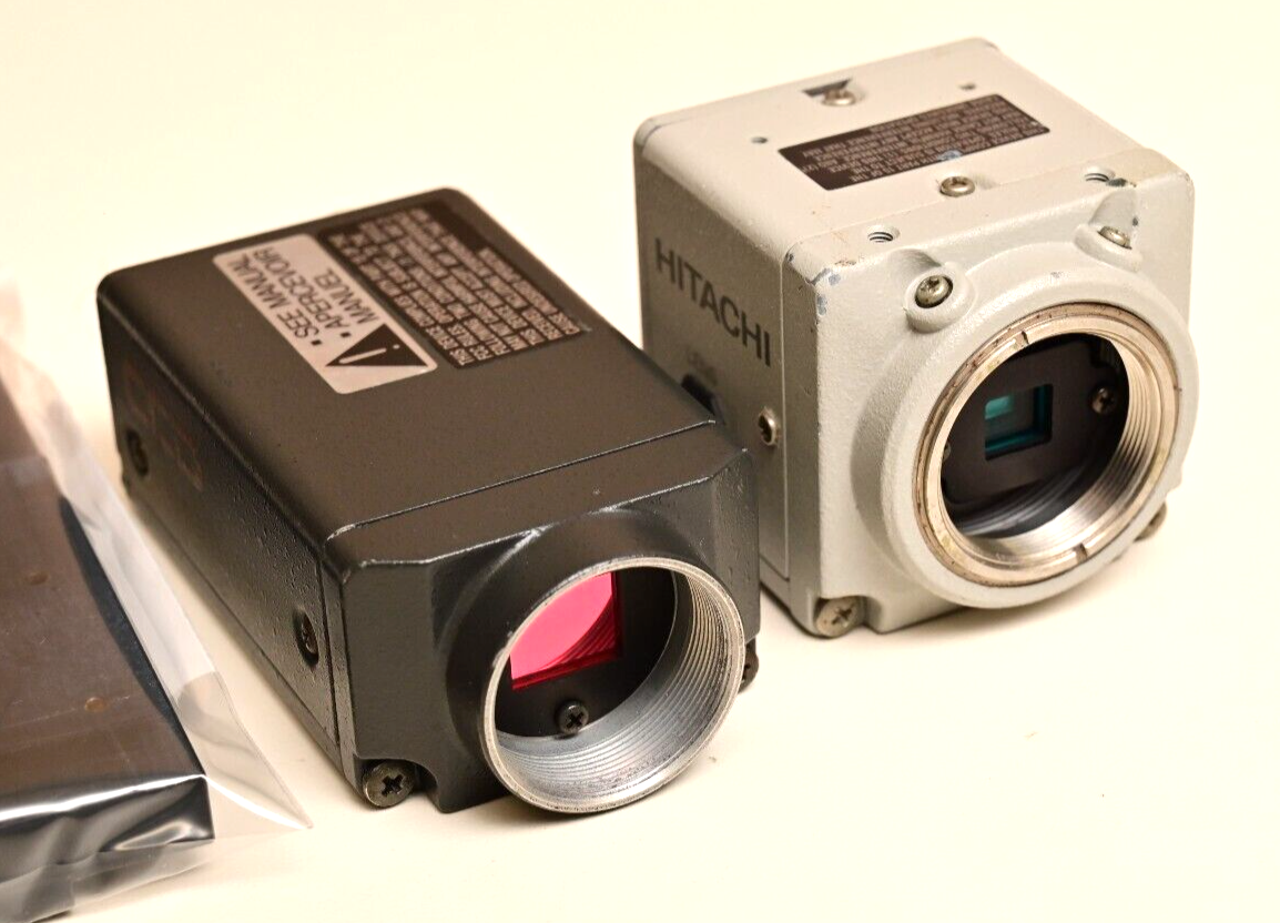 Lot of 2 Hitachi Machine Vision CCD Cameras C-Mount DC Iris KP-D20AU KP-M1U