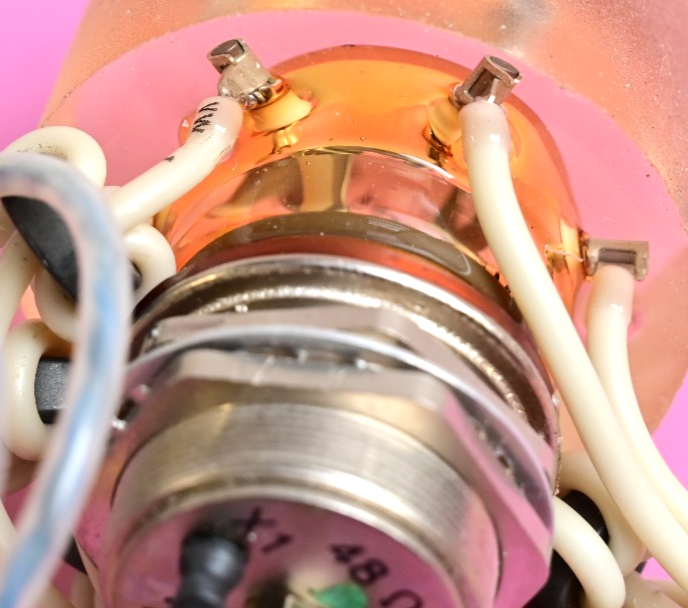 Kilovac KM-13/S12 High Voltage Vacuum Relay 48Ω 24V Encapsulated