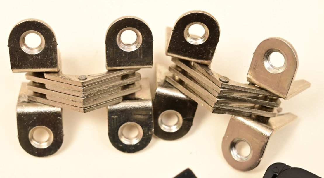 Lot of Southco 711 Plastic Grabber Push to Close Latch & CEAM Hinges Antek 8060
