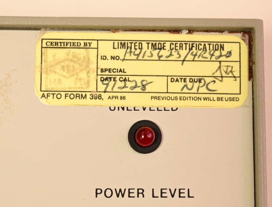 HP 86245A-H28 RF Plug-In Front Panel Vintage HP Switches Pots Knobs