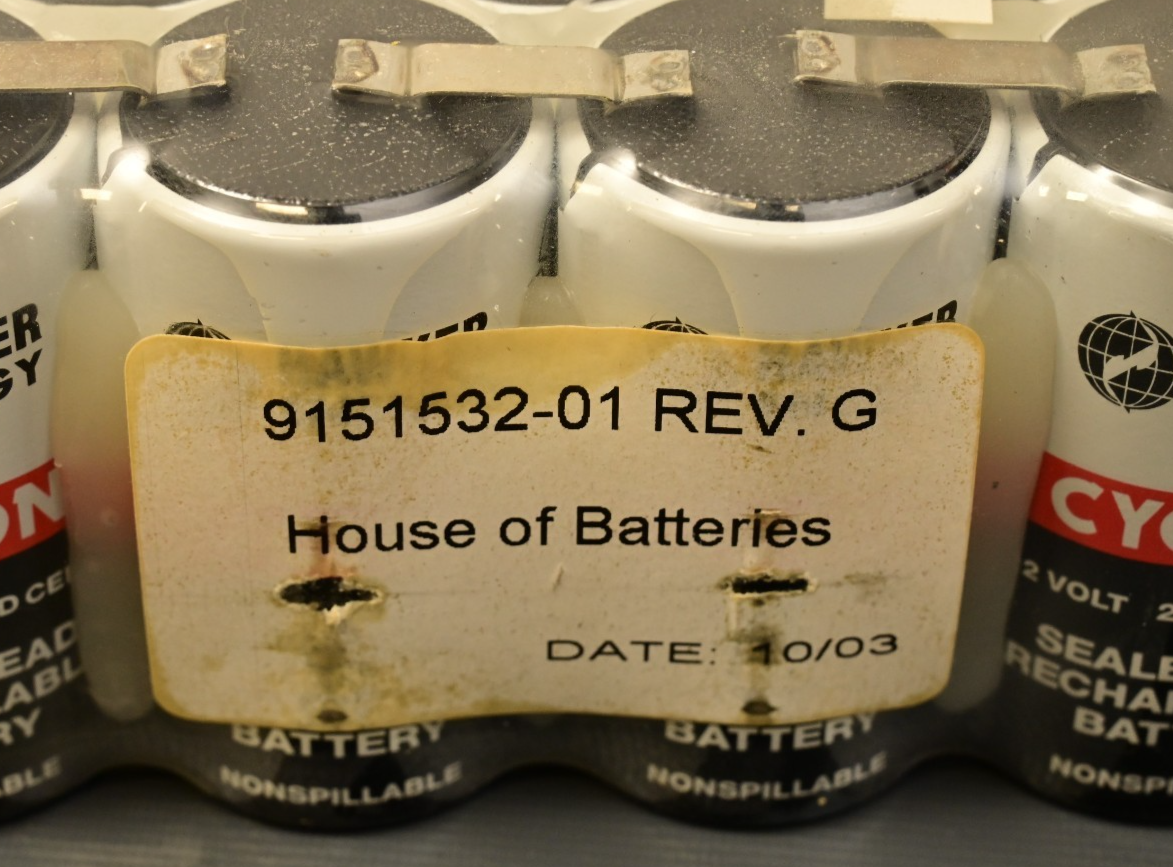 QTY 24 Hawker Energy Cyclon Battery Assembly 2V D 2.5Ah Military Enersys 2x24V