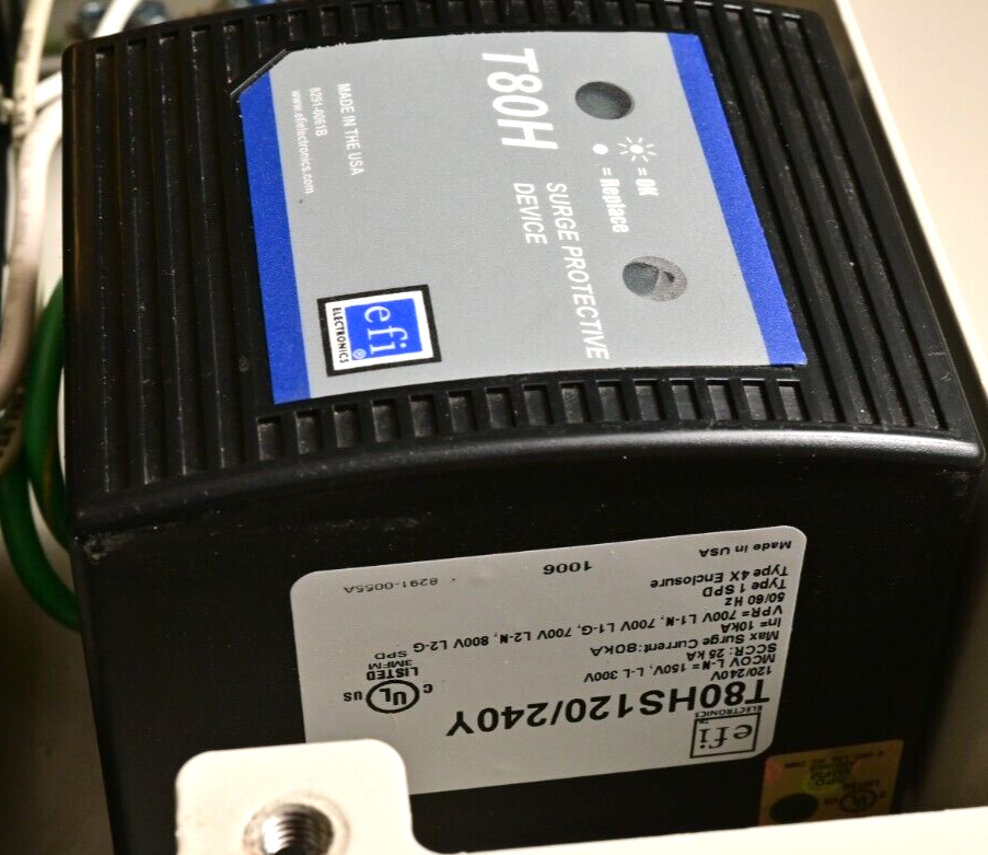 Commscope Telecom AC Power Panel ACPP-120/240-60-WM-06-N-S-GF Square-D Breakers