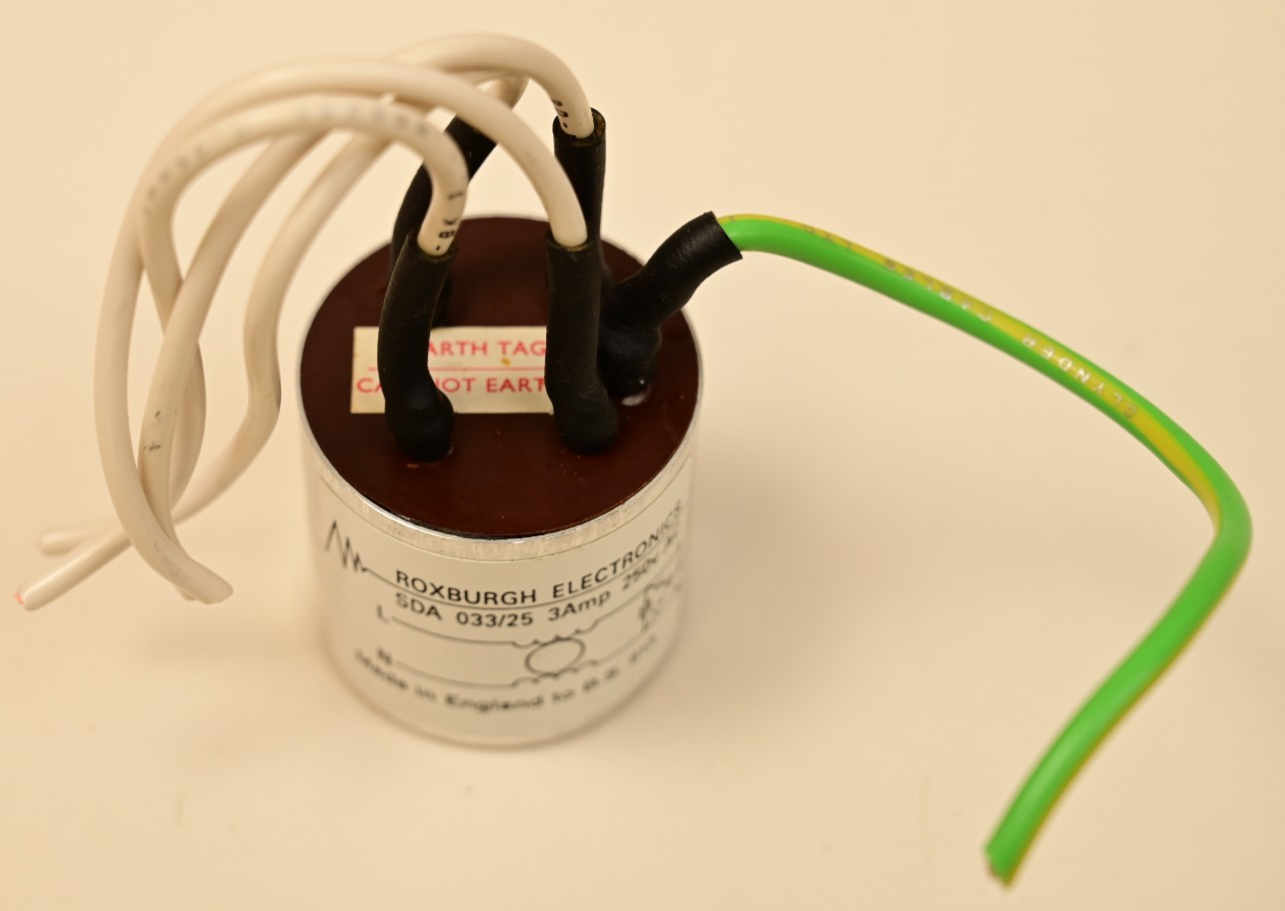 Roxburgh Electronics Filter Capacitor SDA 033/25 3A 250VAC UK B.S. 613