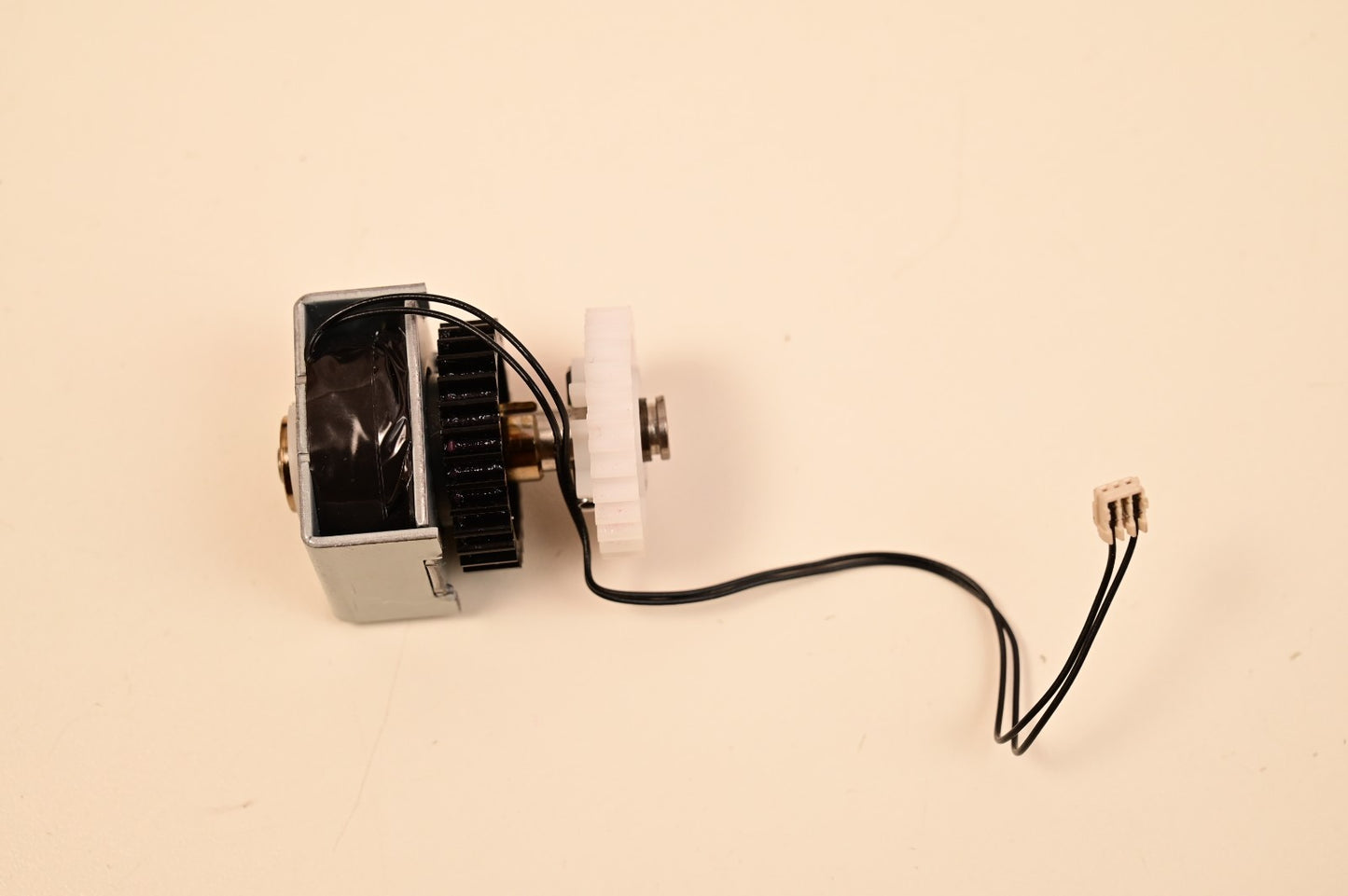 HP LaserJet Enterprise M604 Spring Clutch RM1-5057