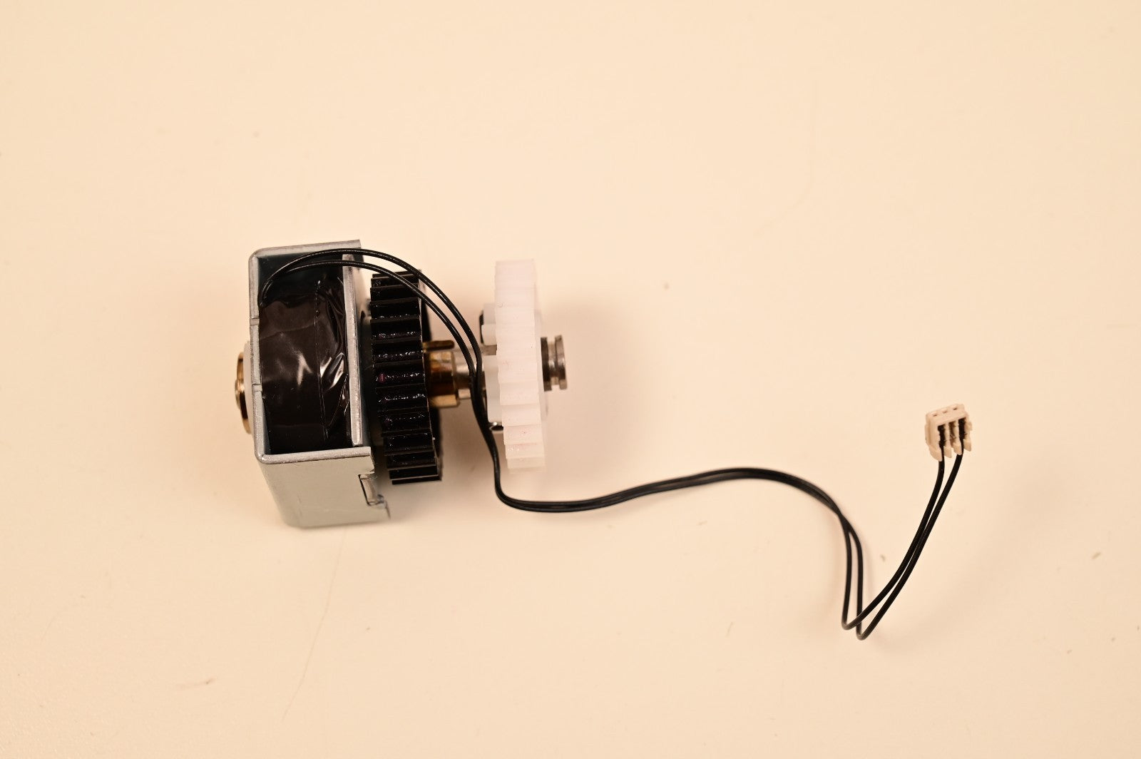 HP LaserJet Enterprise M604 Spring Clutch RM1-5057