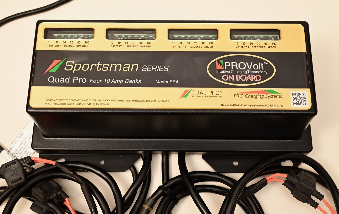 Dual Pro Sportsman Series Quad Pro 4x 10A Battery Charger SS4 Samtec M12 A-Coded