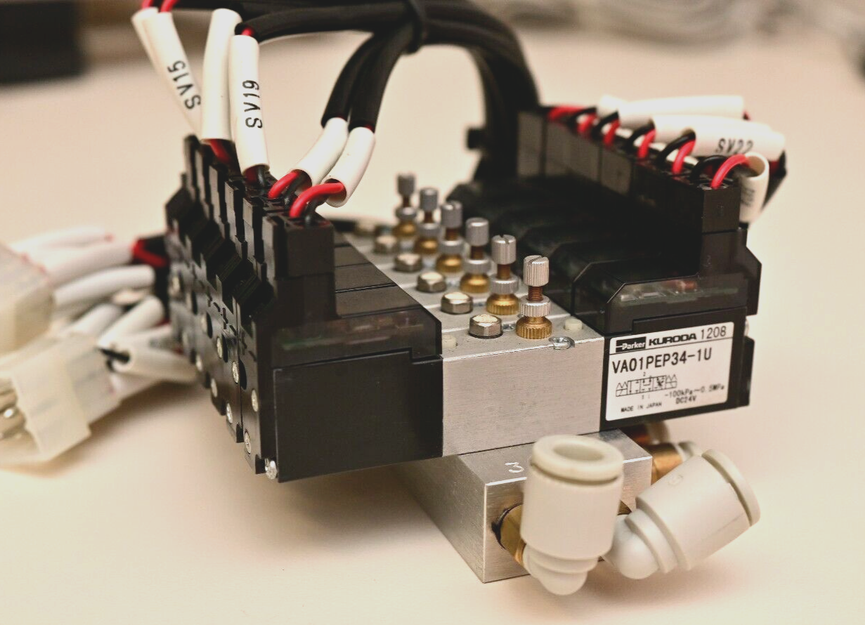 6-Channel Parker Kuroda Miniature Direct-acting Solenoid Valve VA01PEP34-1U