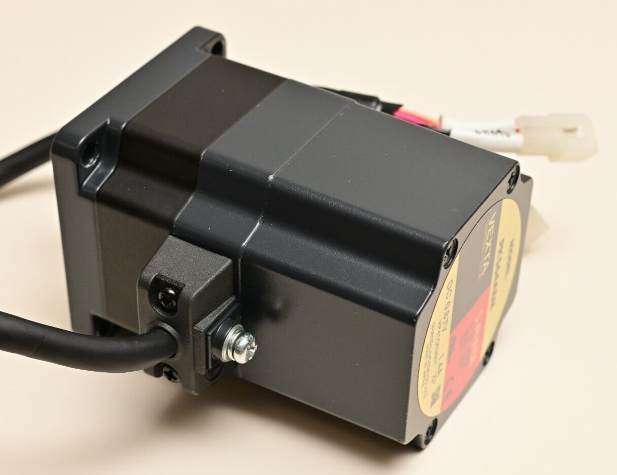 Oriental Motor Vexta PK564AEM 5-Phase 0.72° w/ Magnetic Brake 0.87V 1.4A NEMA 23