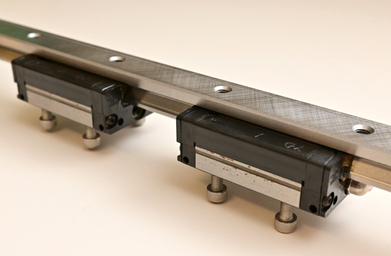 400mm THK Linear Bearing Guide Rail 20mm 2 Blocks SSR20/YP8C369-KB Rear Thread