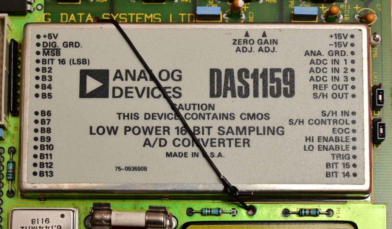 VG Data Systems D-I-2816-D Vintage Schroff VME Style DAQ Card AD667KN DAS1159 IC
