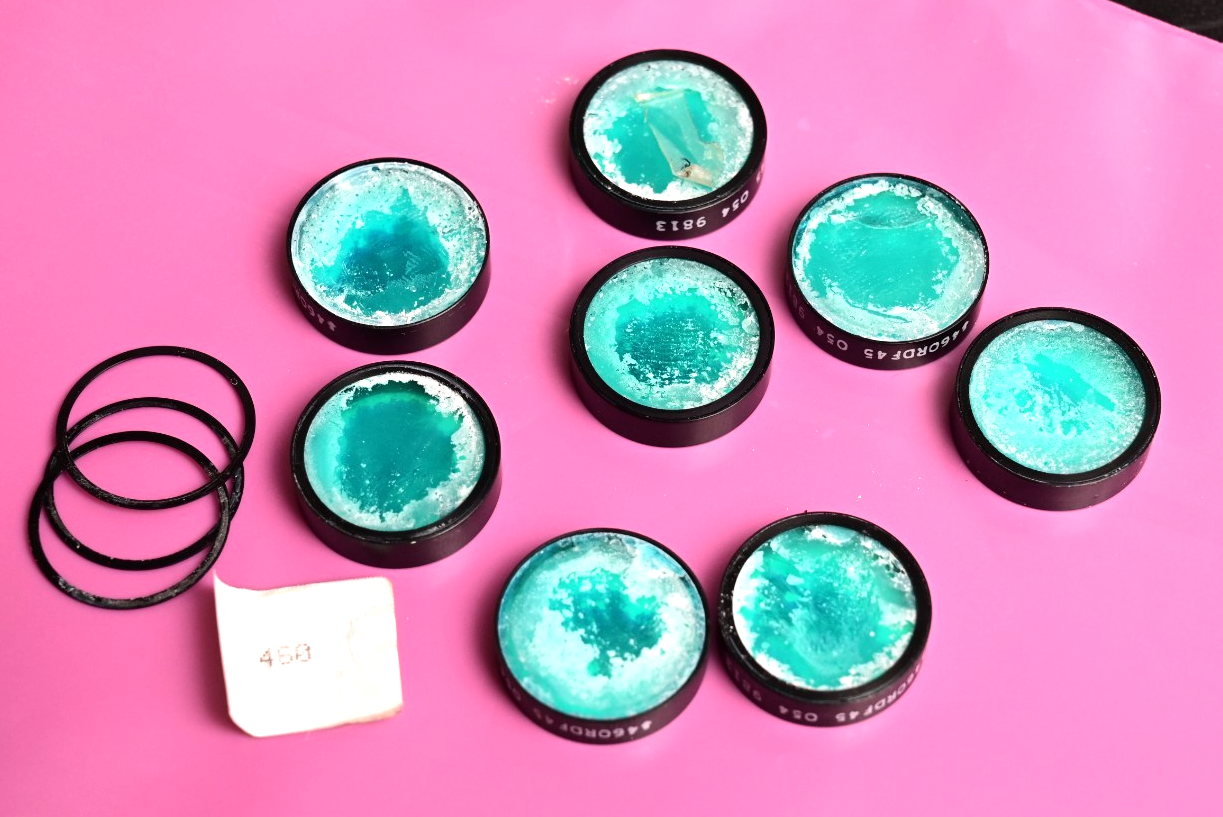 Lot of 8 Blue/UV Optical Filters 460nm 1"/25mm Diameter Poor Condition 460RDF-45