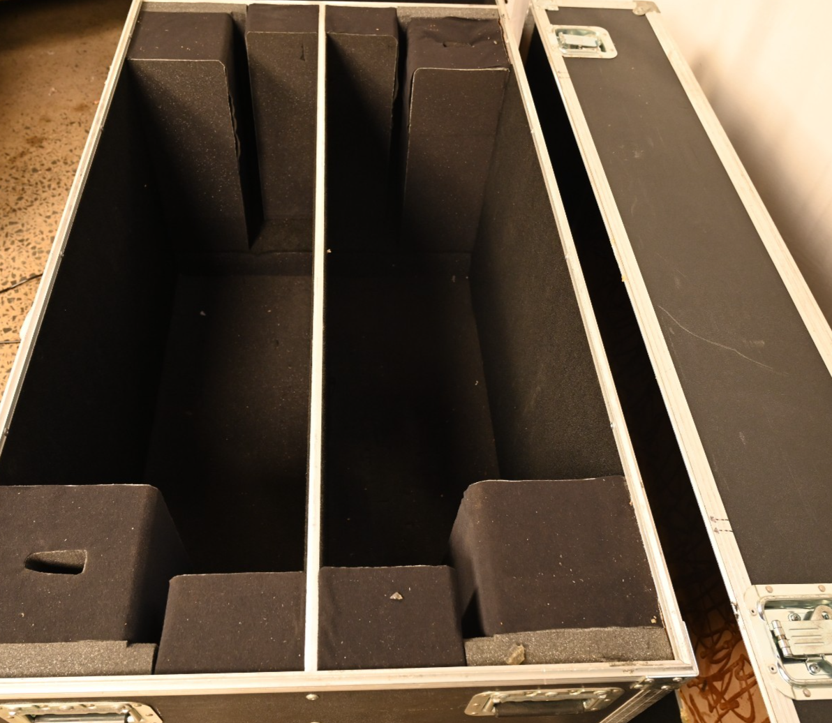 Nelson Case Corp. Large Travel/Roadie Case Trunk Keyboard? 58"x30"x 36" w/Wheels