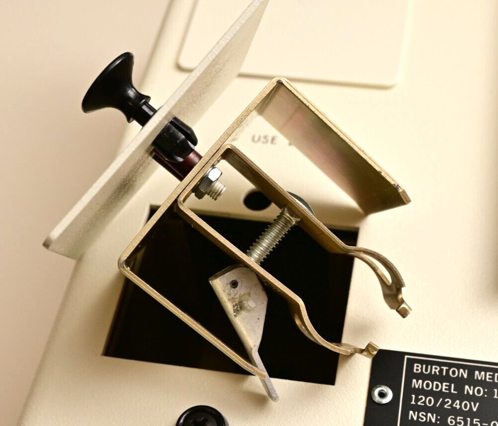 Burton Medical Products Duolume Dual Endoscope Lamp Supply NOS $10k Mil Surplus