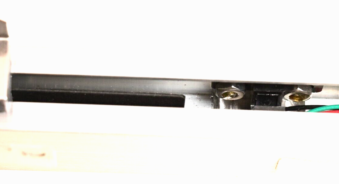 ~21" MEG-TEK Dual Optical Linear Encoder w/ Limit Sensor P/N 1660130 Rev A