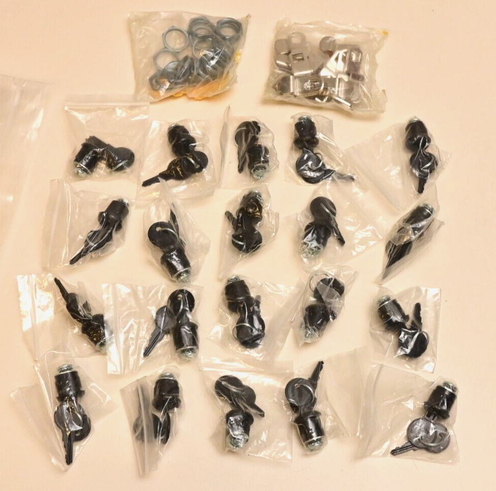 Lot of 20 Black A/V Cabinet Tumbler Locks w/ Keys & HW Middle Atlantic? C420A-A