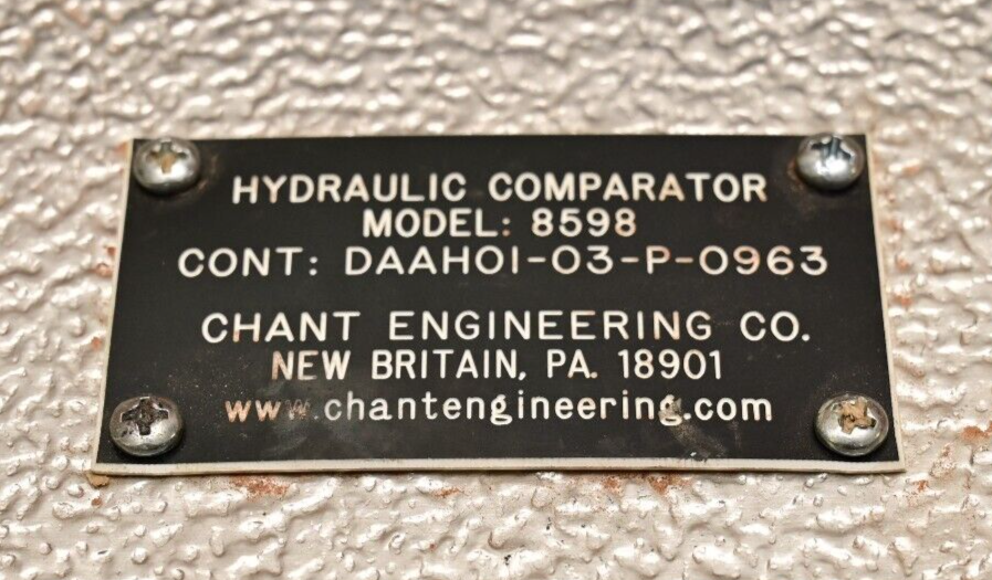 CHANT Engineering Hydraulic Comparator Model 8598 10,000 PSI Military Surplus