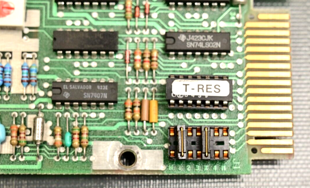 Vintage 1984 Magnetic Peripherals 5.25" Floppy Drive Main PCB 77711810 / BR8B1A