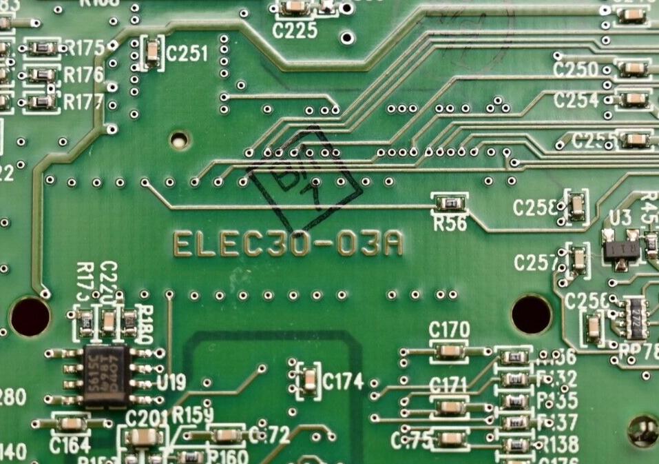 ZF Microsystems Single Board Computer PC/104 & PCI VGA/NIC/USB/TFT/Audio MediaGX
