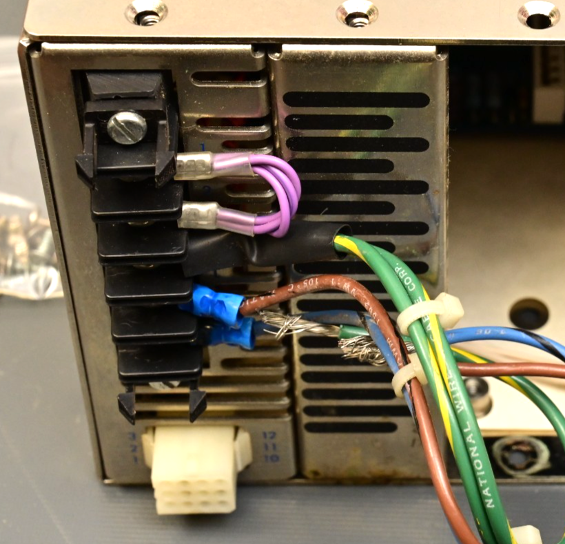 Power-One SPM5A2A2KHR DC Power Supply Chassis Empty As-Is 1500W 2x5V@150A 300VDC