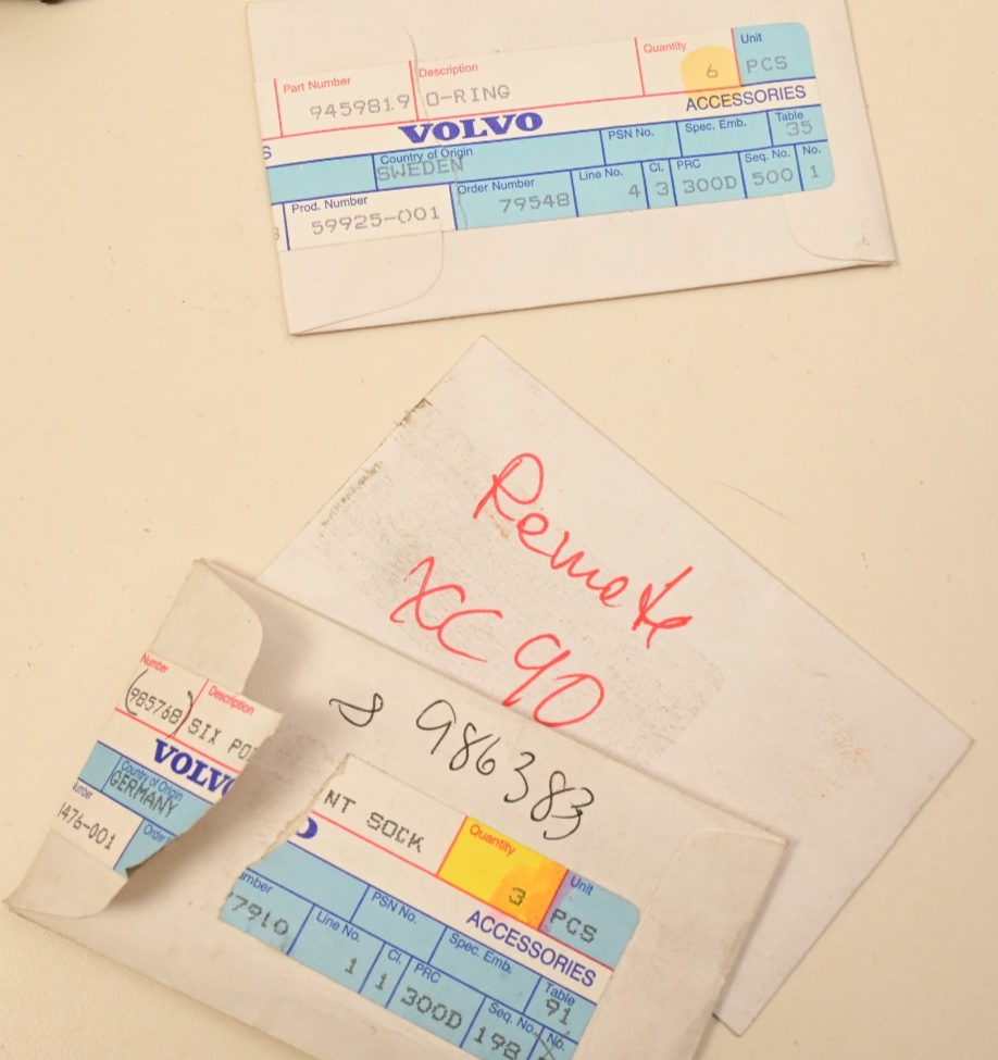 Volvo Keys & Keyless Remote Parts Cut/Used XC60 XC90 S70 Etc.