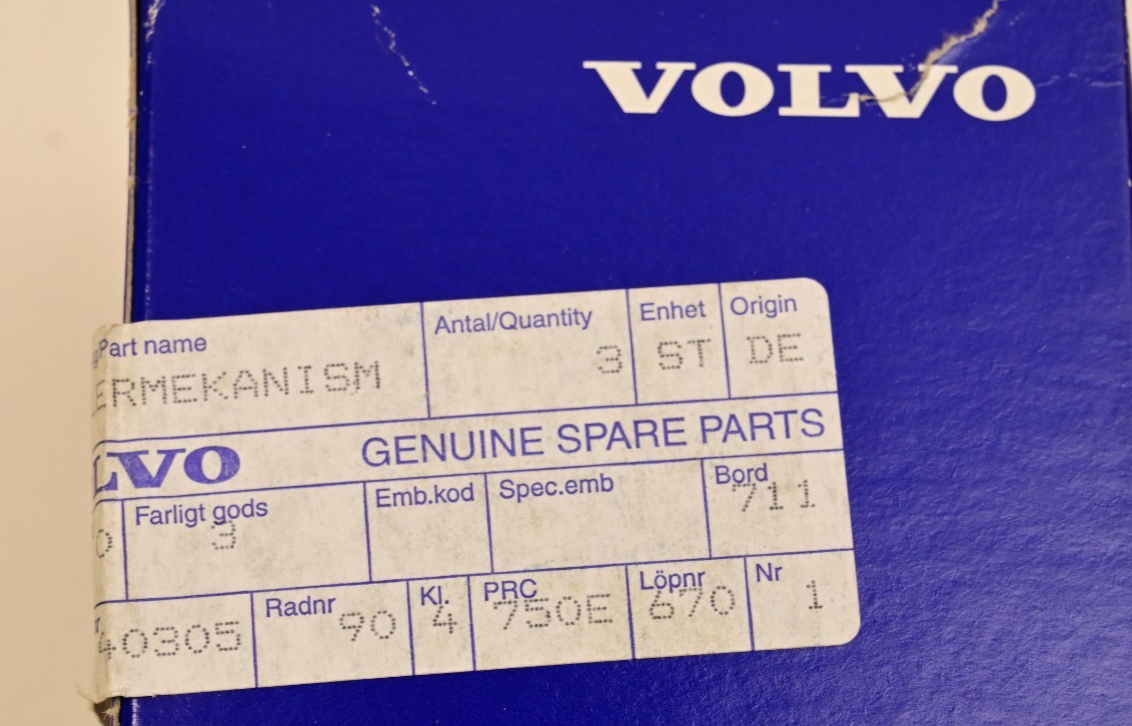 Volvo P/N 3517886 Idle Control Valve Bosch 0280140527 NOS