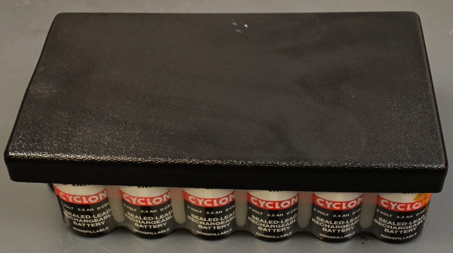 QTY 24 Hawker Energy Cyclon Battery Assembly 2V D 2.5Ah Military Enersys 2x24V