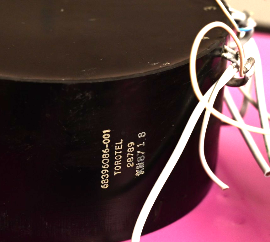 Lot of 6 Potted/Encapsulated Transformers TOROTEL Toroidal Military Elec. 1980s