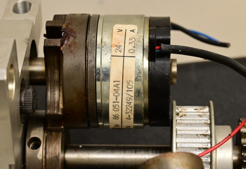 16.5 Lot of Machinery from Commercial Slide Sleever Binder 86 051-04A1 Clutch