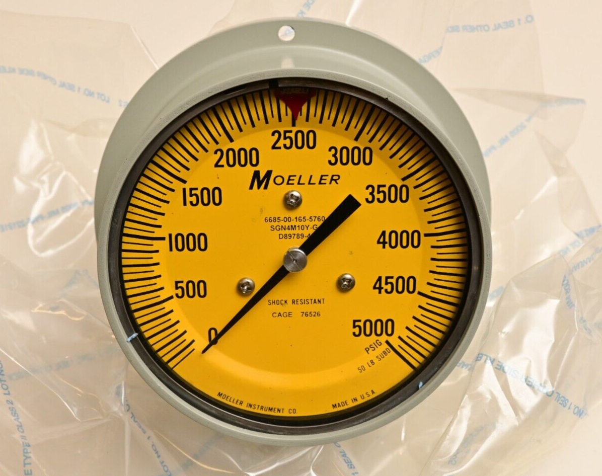 Moeller 4.5" Pressure Gauge Yellow Face 0-5000PSI Shock Bourdon 6685-00-165-5760
