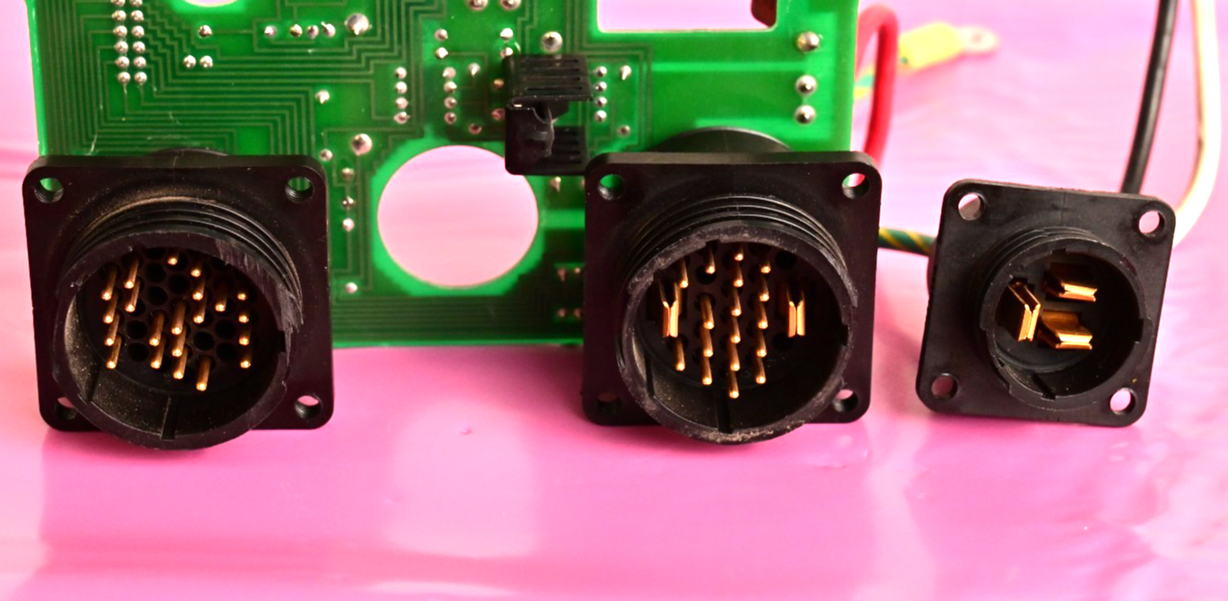 AMP Circular Connector Jack Housings  206151-1 206613-1 206036-2 Spectra-Physics