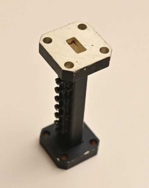 Lorch Microwave WR28 Bandpass Filter 39.30-39.65 GHz 7WG-39475/R350-WR28C 2-1/8"