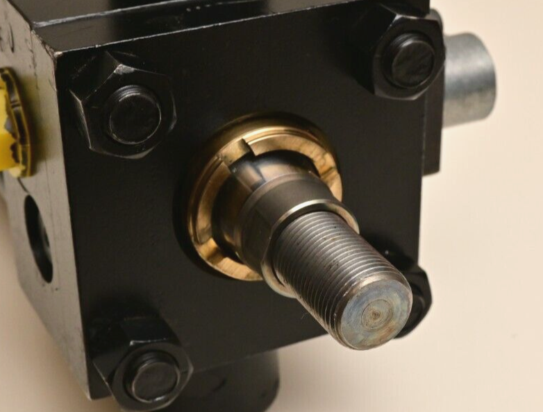 Parker Hydraulic Cylinder 2.5"x7.5" Series 2H 3000PSI CD2HLTVS14AC PEPPERL+FUCHS