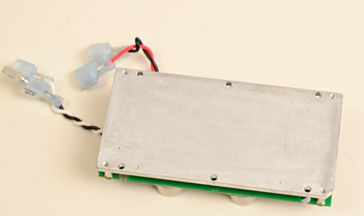 VICOR V28A12T200BG3 Isolated DC/DC Converter 9-36V to 12V 200W w/ Capacitor PCB