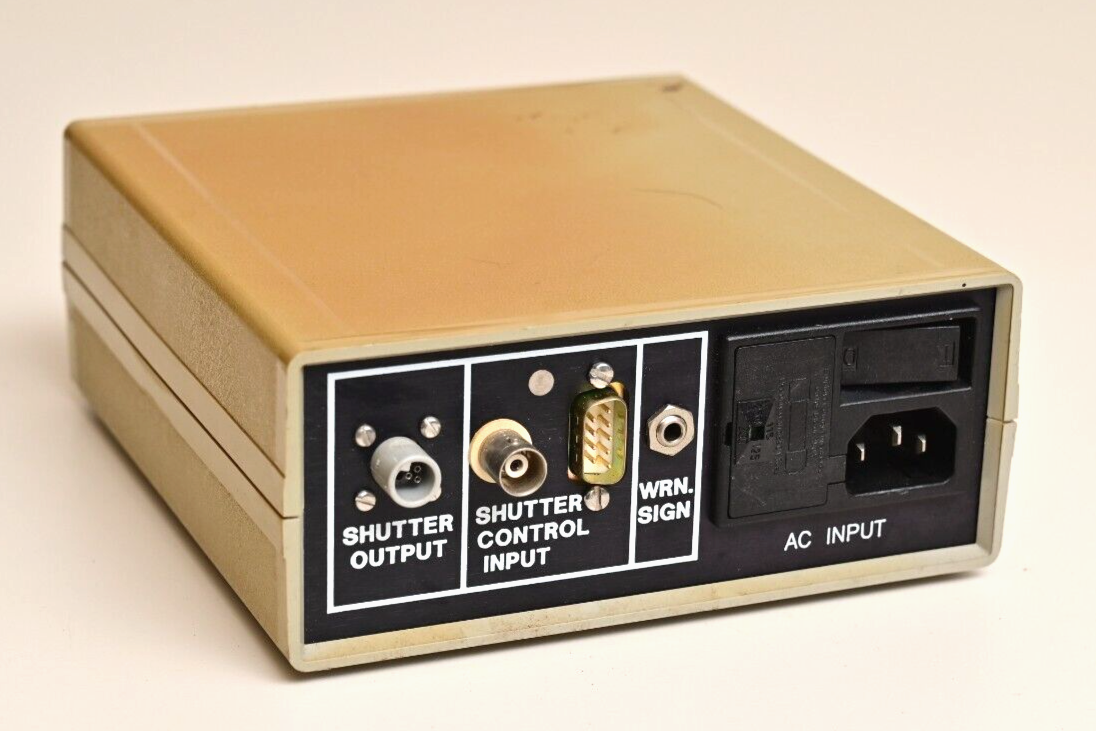 Oriel 71445 Safety Shutter Power Supply