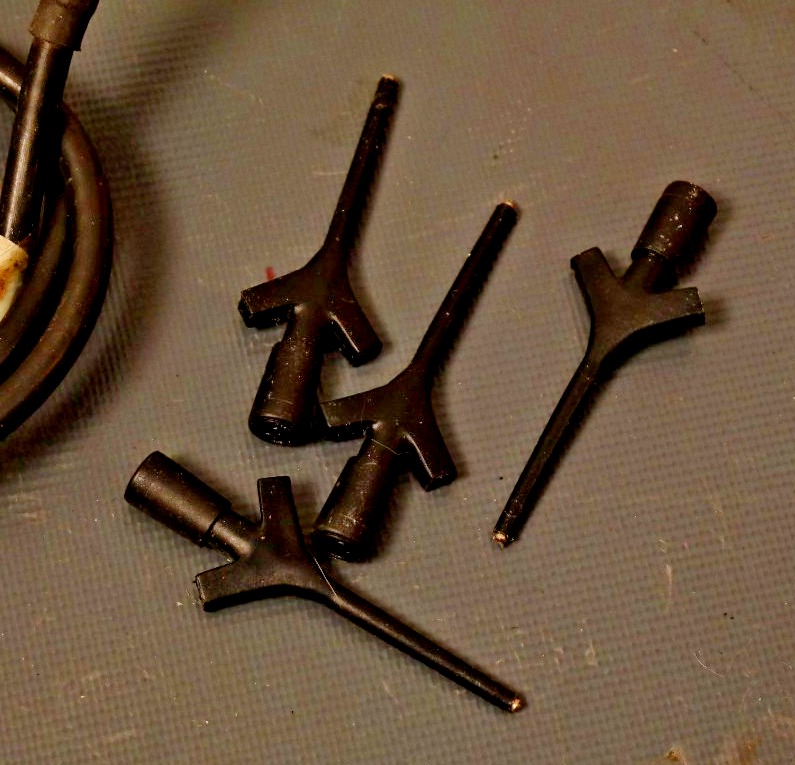 Lot of 17 Test Equipment Cables BNC Banana Test Clip Probe Vintage Pomona Times