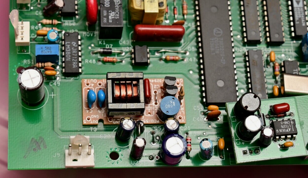 BVS Gator Main PCB 2.5-2.7GHz RF Synthesizer TDK PCU-554 Inverter AD7541 DAC