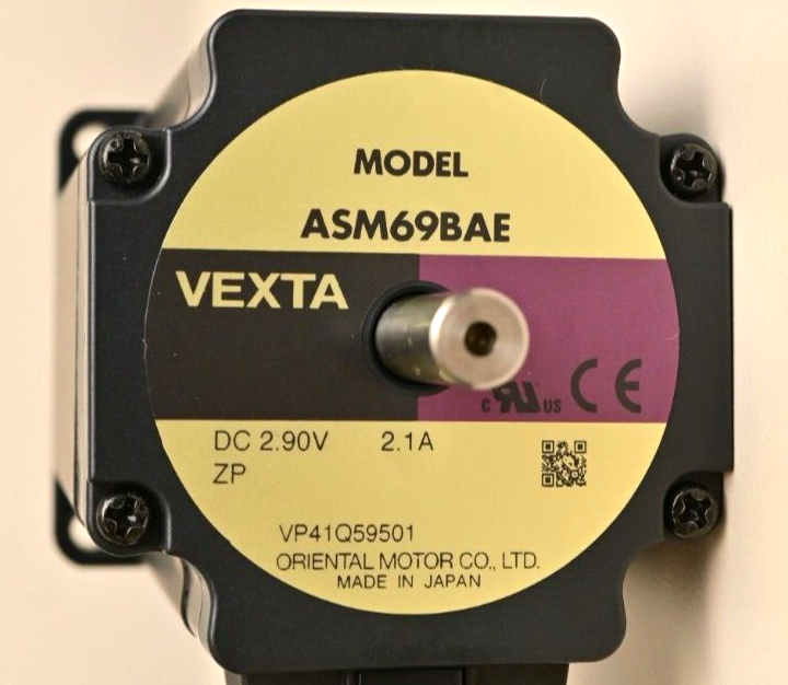 Oriental Motor VEXTA ASM69BAE Dual 8mm Shaft 2.9V 2.1A AlphaStep 60mm Frame