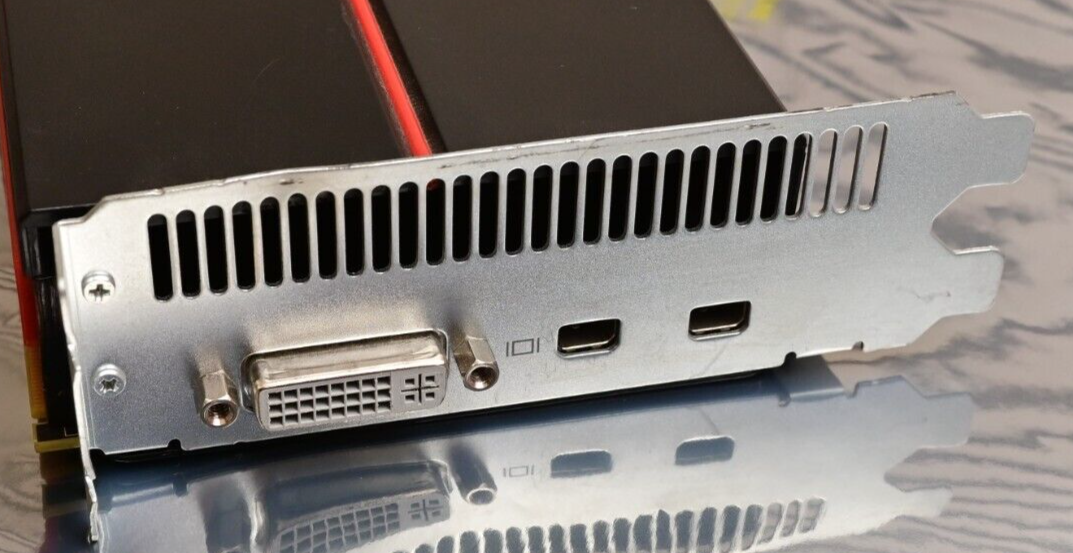 ATI RADEON HD 5870 1GB P/N 102C0780400 Video card