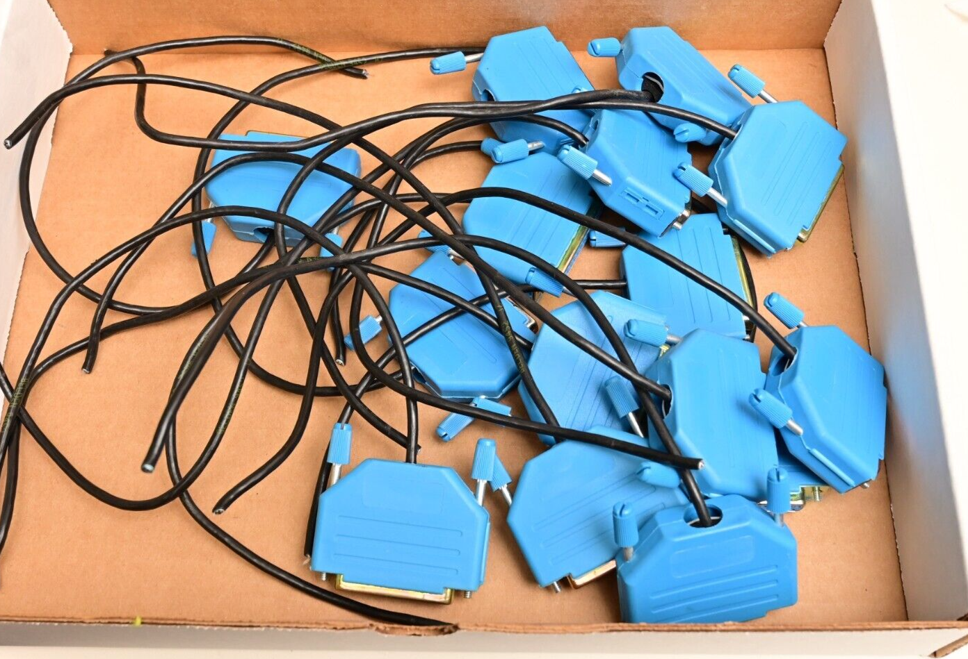 Lot of 15 DB25 Female Connectors w/ Short Pigtail Blue Plastic Thumb Screw