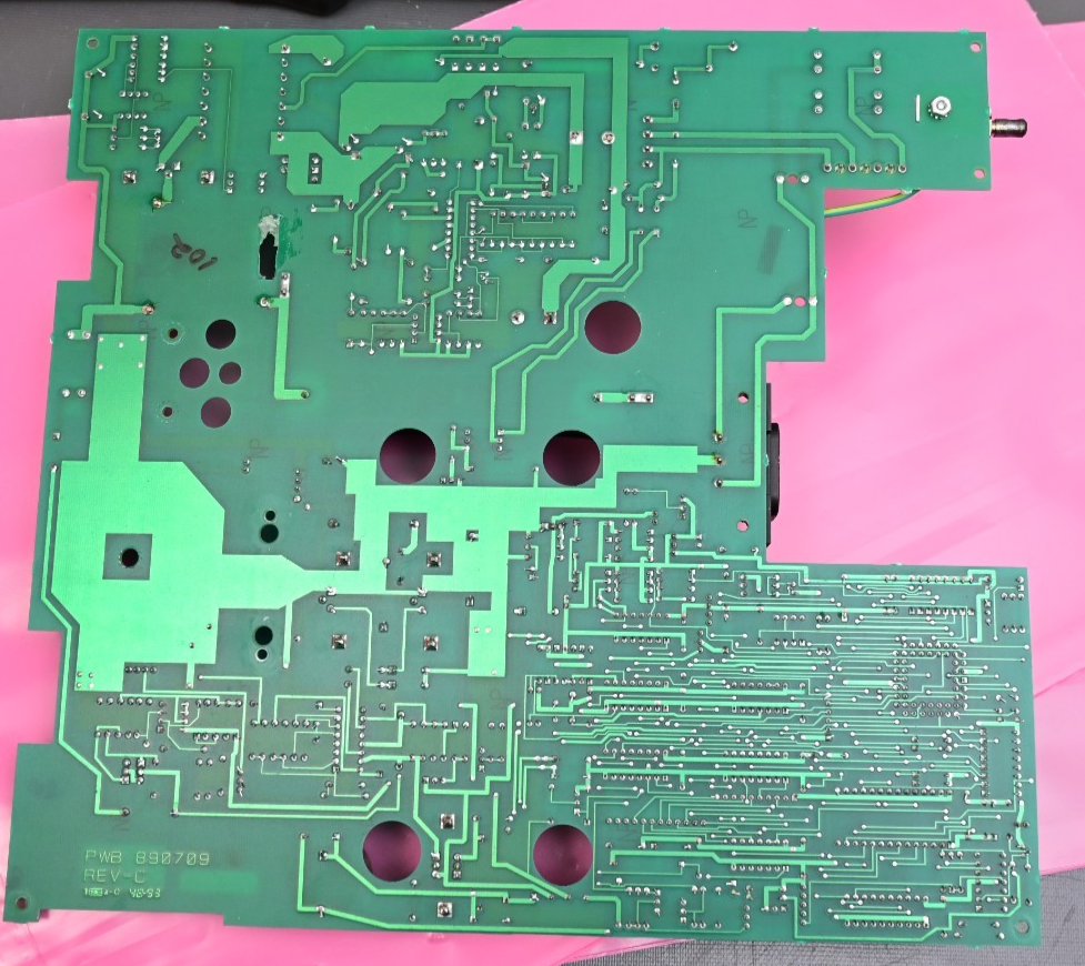 Burdick DC200 PC Board Parts MC68HCP11A0FN Sprague Electrocube Schaffner IT255