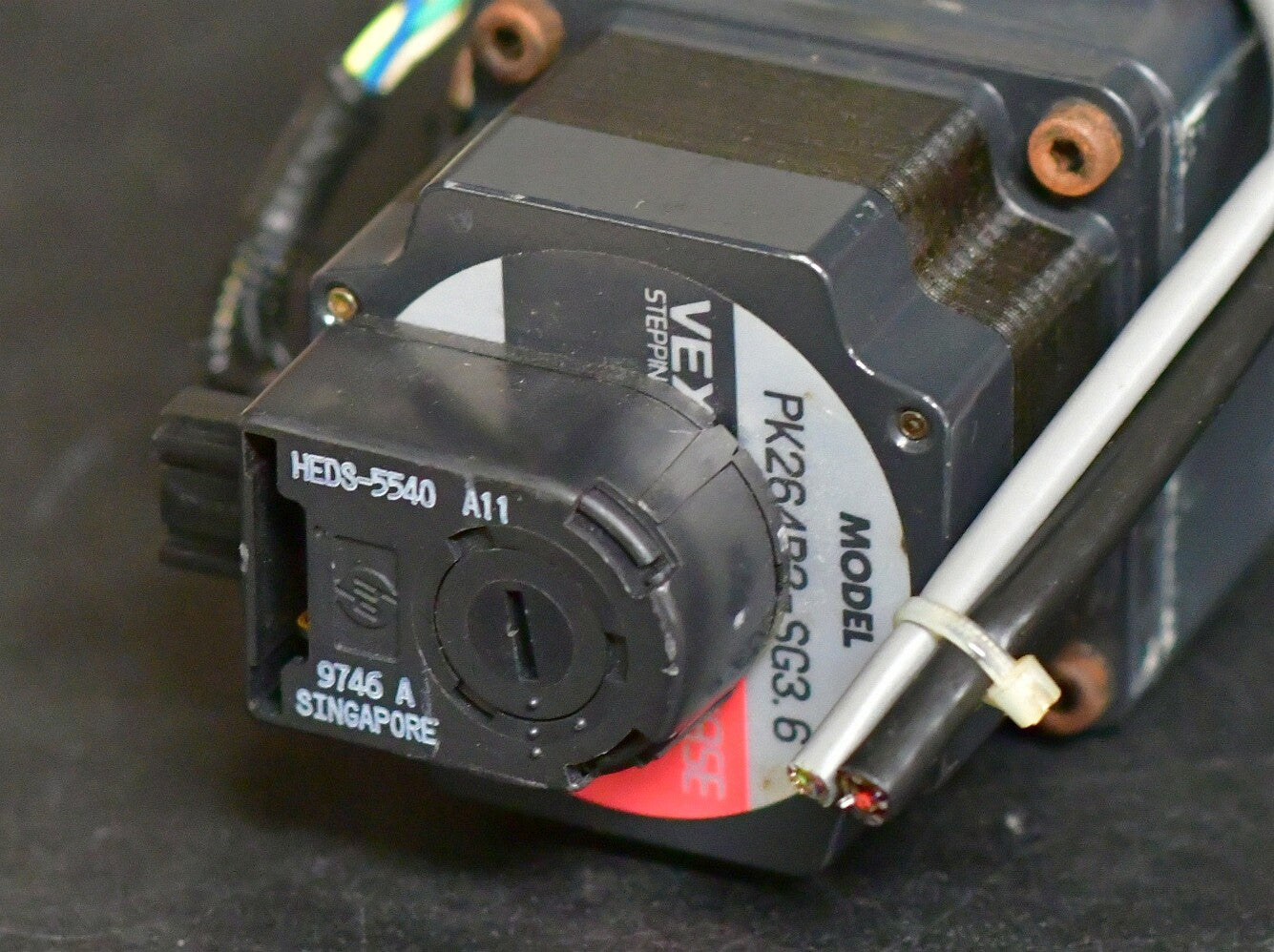 Vexta PK264B2-SG3.6 Stepper Motor with HP HEDS-5540 Encoder Gearbox Reducer