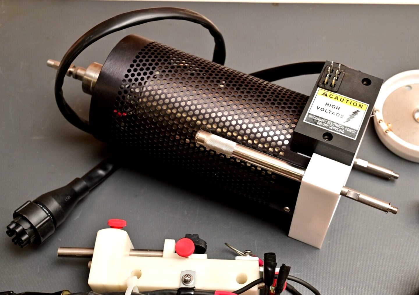 Analytica Mass Spectrometer APCI Source Lot w/ Calibration Probe Newport Stages