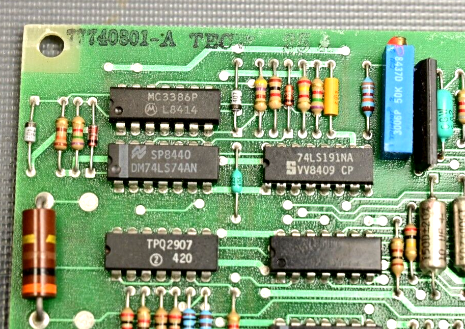 Vintage 1984 Magnetic Peripherals 5.25" Floppy Drive Main PCB 77711810 / BR8B1A