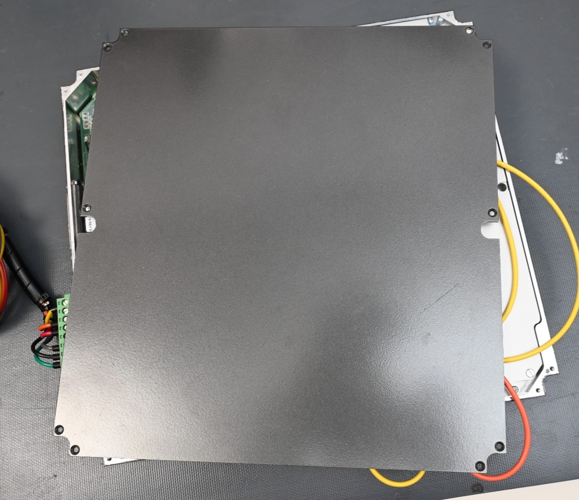 IPG YAR-150K-SF-LM Ytterbium Fiber Amplifier Optical Isolator 1064nm Laser Parts
