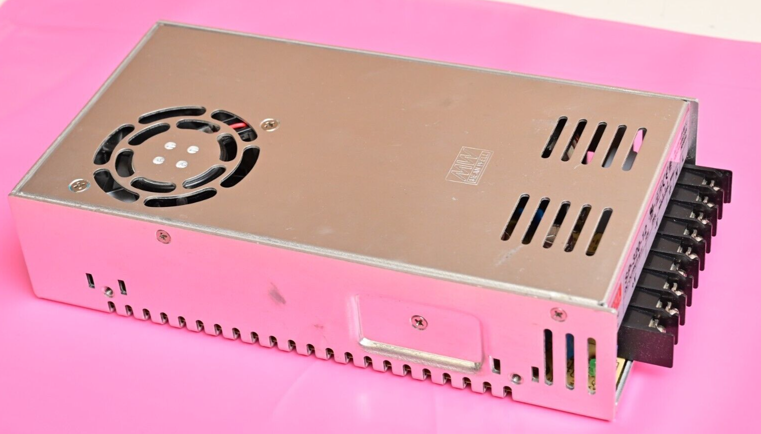 Mean Well SP-320-12 DC Power Supply 100-240VAC 12VDC@25A