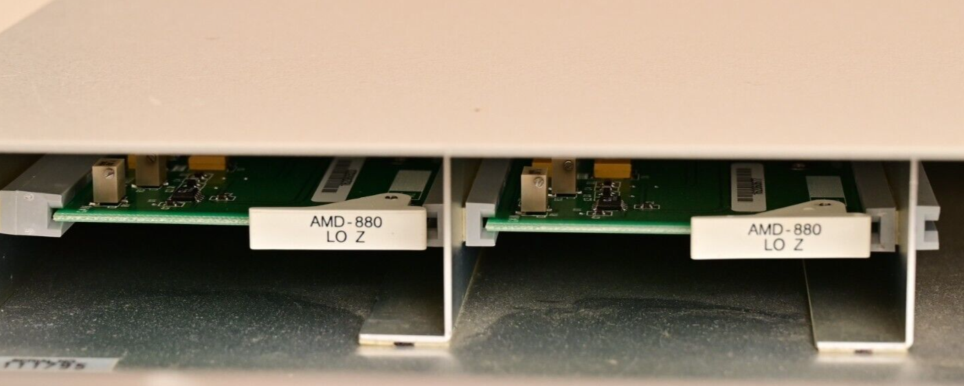 LEITCH FR-883 Audio Distribution Amplifier 884PS w/ 2X AMD-880 LO Z Cards